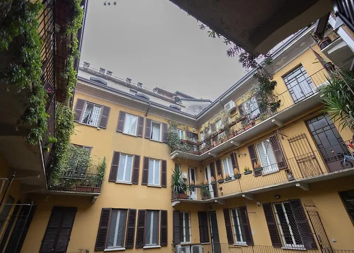 Apartman The Large Terrace Between Duomo And Navigli District