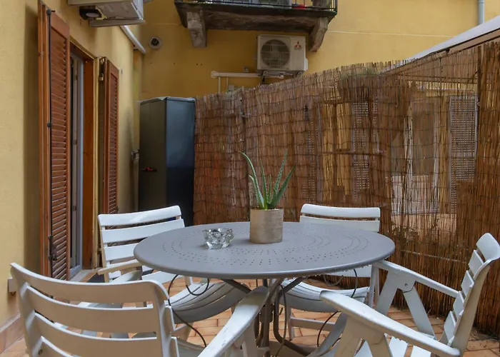 Brera Exclusive - New With Terrace, Near Parking Milão