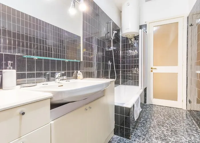 - Spacious And Bright Apartment, Elegant Area Apartmán Milán