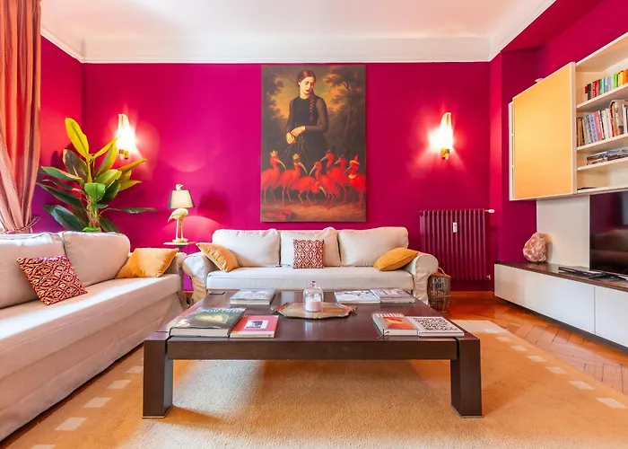 Pianob Duomo - Spacious 2br For 8 In Milan