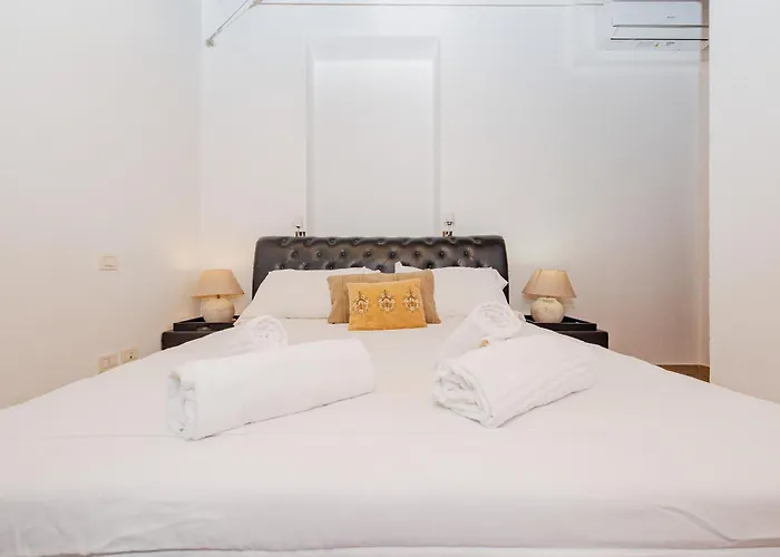 Apartment Bnbest Tricolore 6 Pax 140 Sqm *