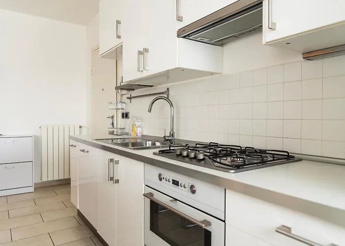 Youhosty-mezzofanti 24 Appartement *