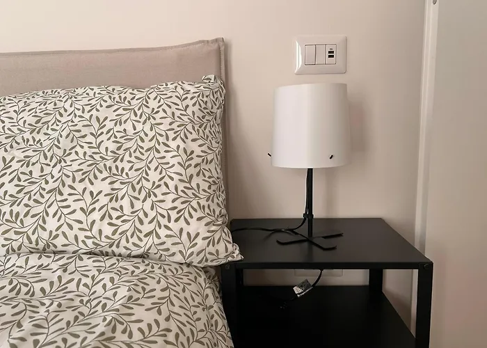 Modern And Bright House 20 Minutes From The Duomo * Milano