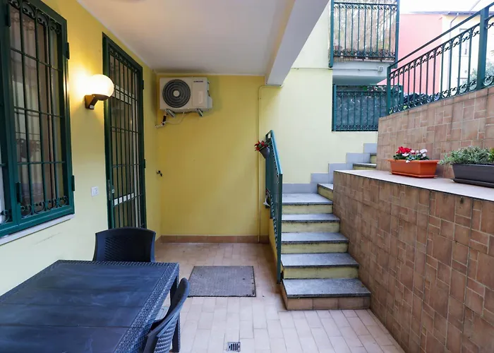 Apartament Open Space Con Veranda A Citta Studi