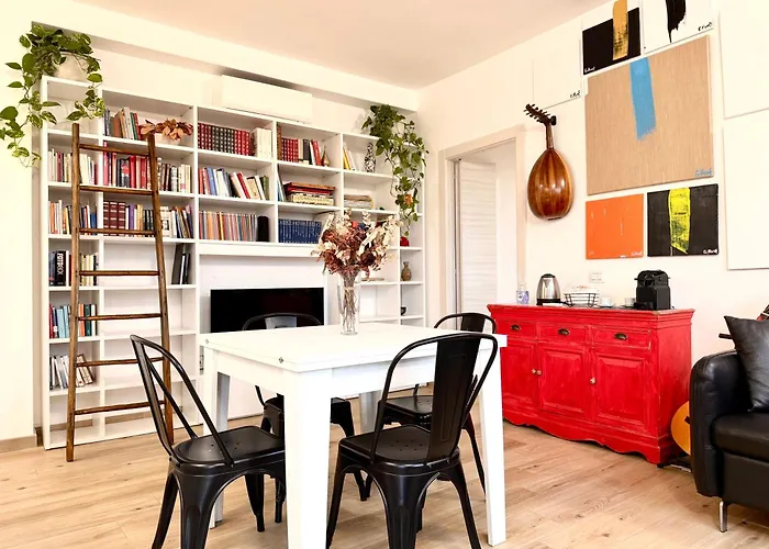 Art - Free Parking Lägenhet