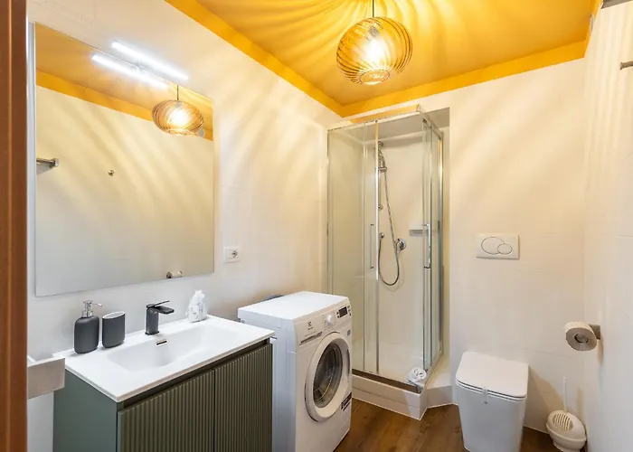 Apartamento Isola Design - 15min To Duomo, Station Milão