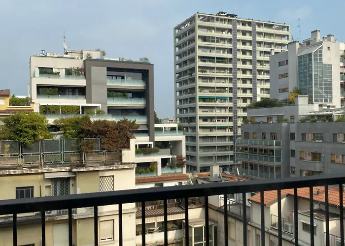 11 * Milano
