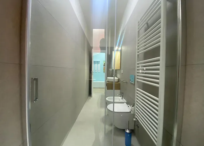 Lucania Azzurra Apartment, Elegante E Confortevole, Con Metro M3 Sotto Casa, Collegamento Diretto A Duomo Di E Stazione Daire *