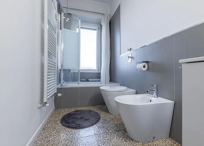 Sansiro16 Skyline - Stadium And Fiera Milan