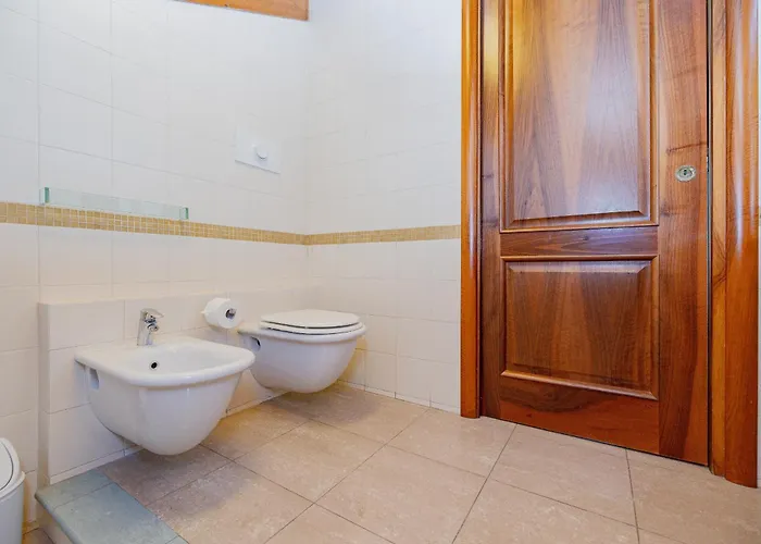 Bnbest Tricolore 6 Pax 140 Sqm *