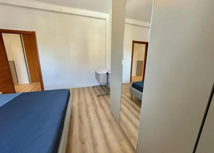 Metro M3 S&m Home, Comoda Soluzione Di Design, Con Collegamento Diretto A Duomo Di Milano, Stazione E Porta Garibaldi * Milano