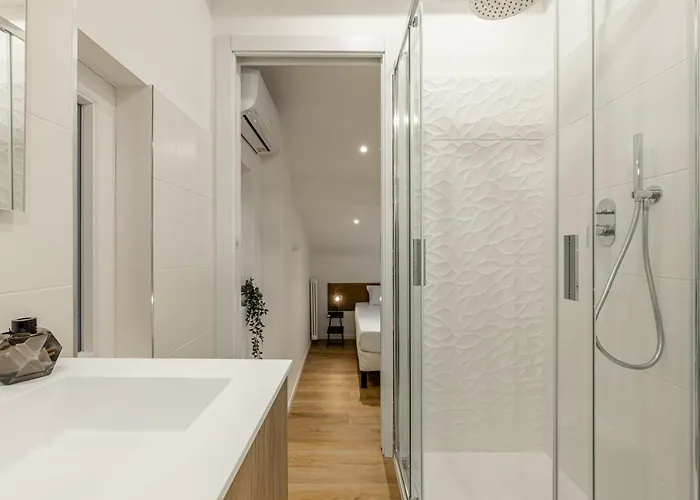 Navigli Duplex Elegante Con Vista Canale Apartmán