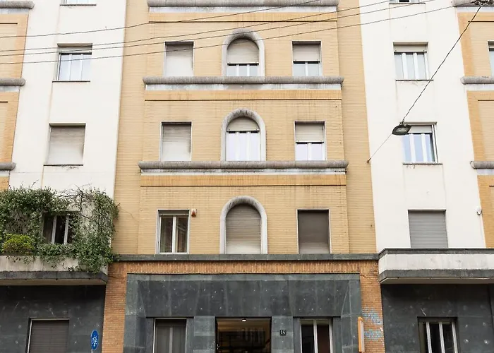 Apartment Pianob Duomo - Spacious 2br For 8 In Milan