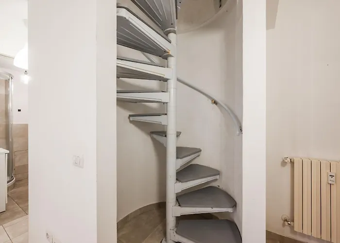 The Botanical Court - Porta Venezia Apartmán