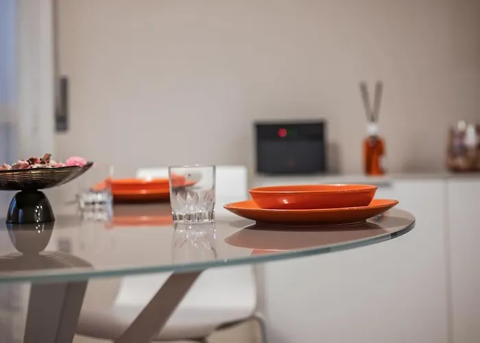 Modern Three Near The Metro Ac - Wifi 밀라노