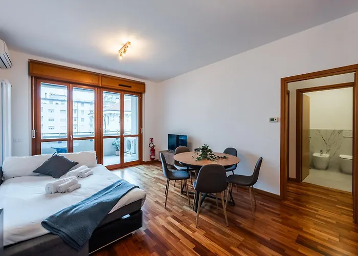 Apartman Tolstoj 1, Superior By Smartstay - Via Tortona, M4, Navigli *