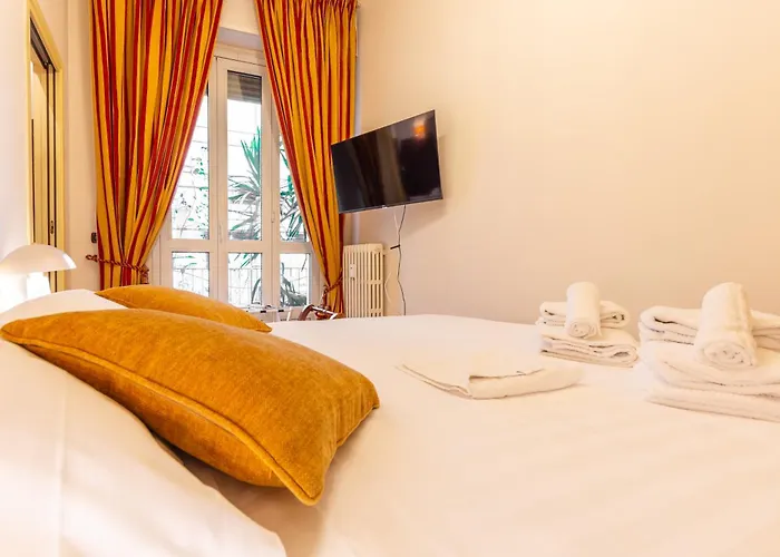 Pianob Duomo - Spacious 2br For 8 In Apartment Milan