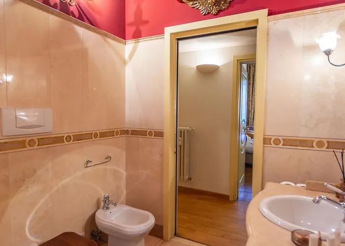 Pianob Duomo - Spacious 2br For 8 In Apartmán *