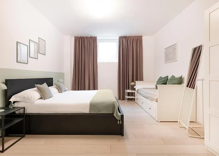 Easylife - - Poerio 31 - Porta Venezia Appartement *