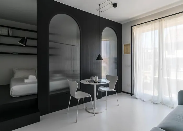 Italianway Easy - Poma 61 B Apartman