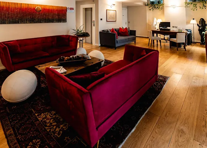 호텔 Townhouse 33 Boutique 4*