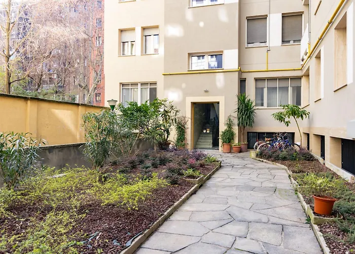 Spacious Design 4*