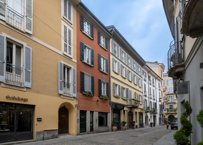 Splendido In Via Madonnina, Zona Brera