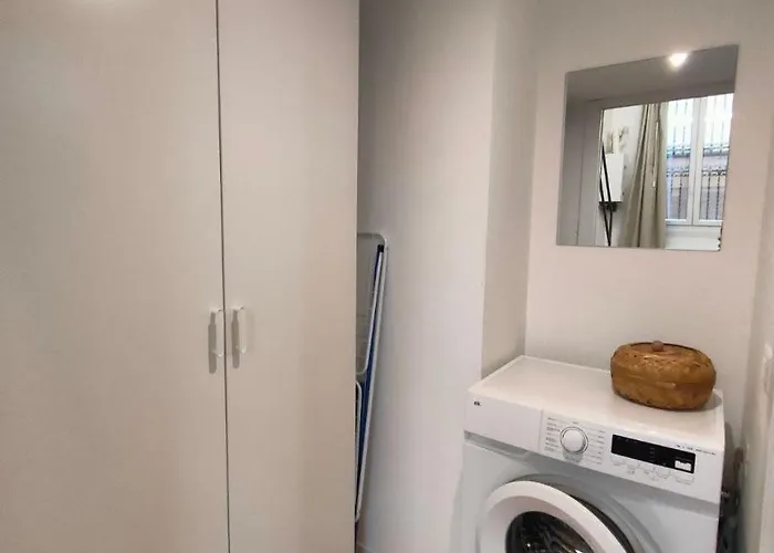Open Nolo Apartment *
