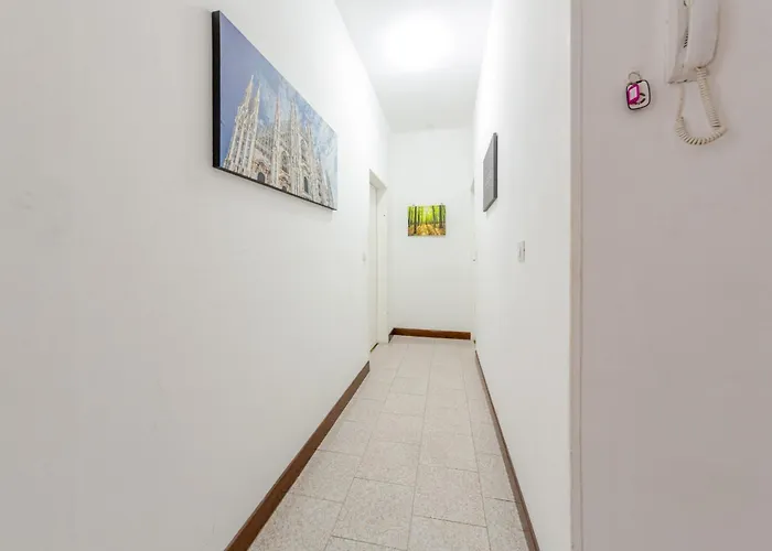 Apartamento Guesthost - Bonola M1 Bright & Functional Flat *