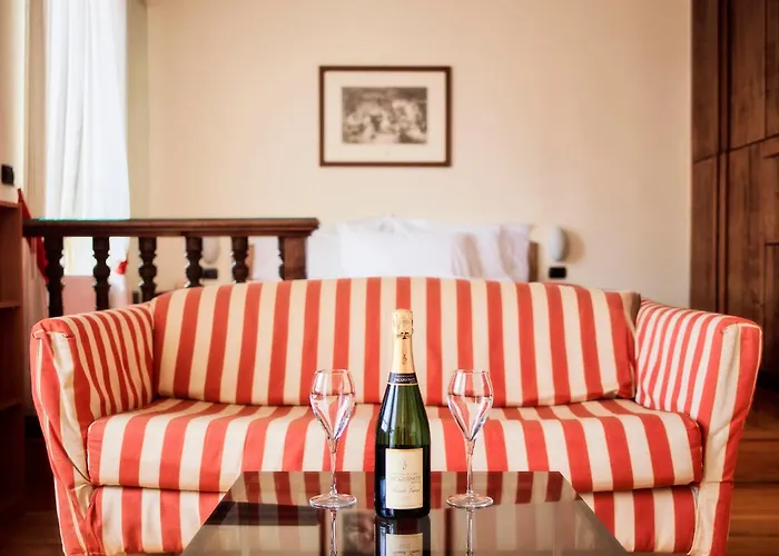 Casa Zara & Domus Lagosta 公寓式酒店 4*