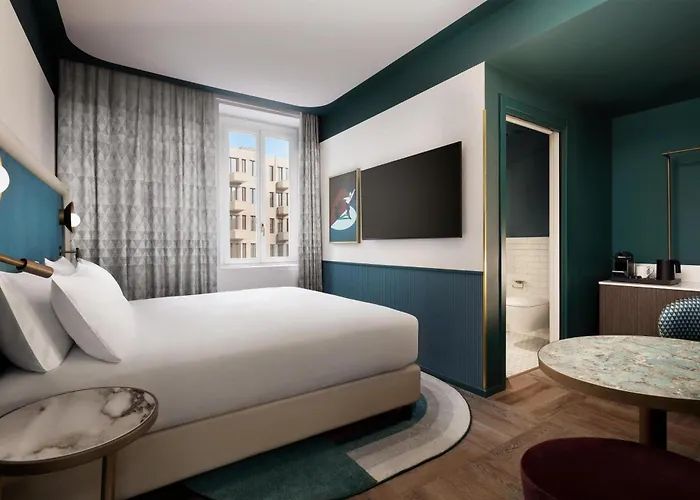 فندق Puccini Milan, Tapestry Collection By Hilton 4*
