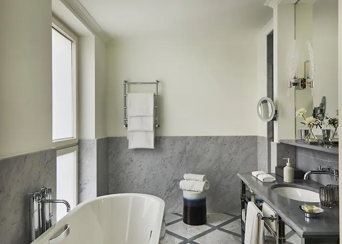 Rocco The Carlton Milan