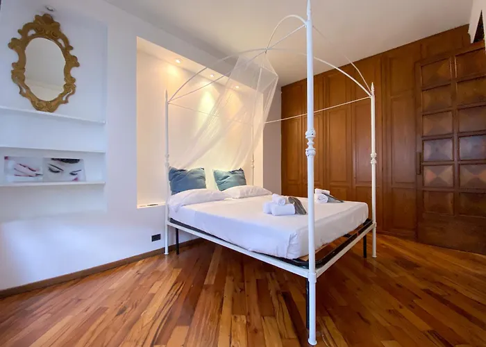 Quadrio Grand - Parking Space&garden * Milán
