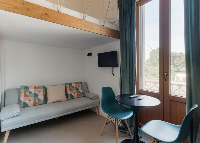 Guesthost - Comfy Studio-flat * Milan