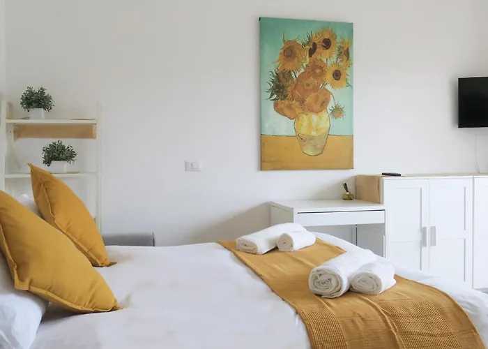Appartamento Urban House Romolo Garden View - Navigli *