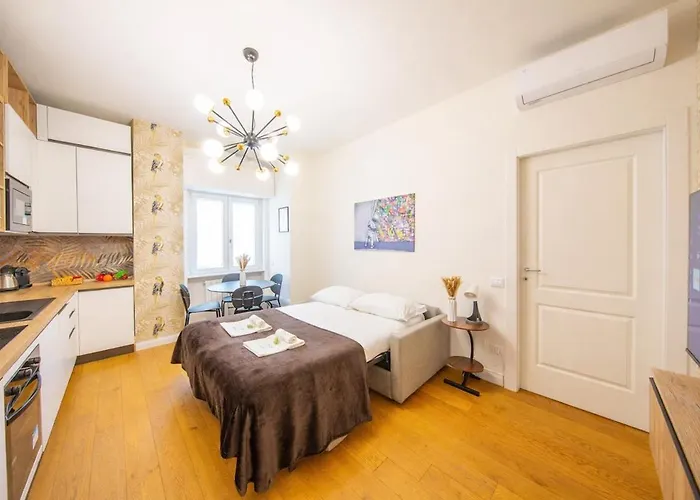 Apartman Luxurious 1bdr In Life, Sleeps 4