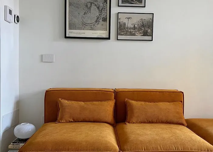 Botanical Modernist - Milanese Living דירה מילאנו