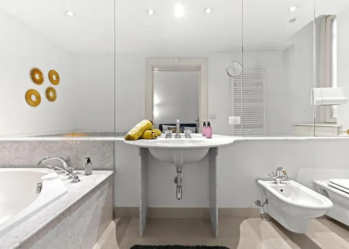 Duomo Center Linate Luxury With Sauna Apartman *