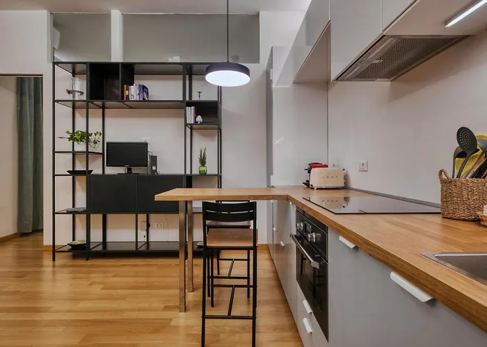 Appartement Hostmate - - Farini's Charm - Isola Milaan