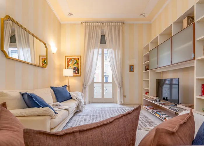 Three-room Flat With Balcony In Porta Romana Apartmán Milán