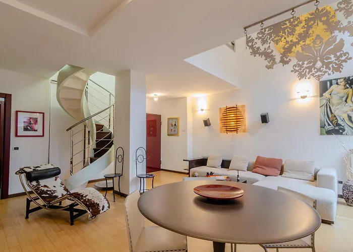 Апартаменты Isola Oasis - Loft With Garden & Free Private Garage Милан