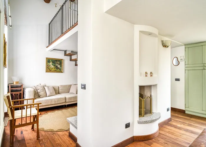 Atelier Navigli - Elegant Loft With Canal View * Milánó