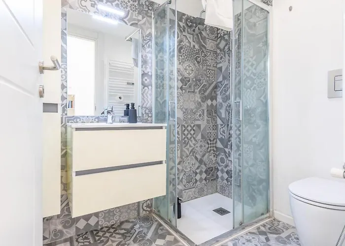 Bright And Elegant With Wifi Milán