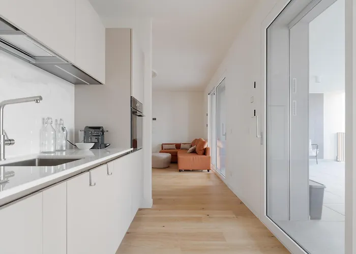 Apartment Guesthost - Modern Terrace Flat Lambrate