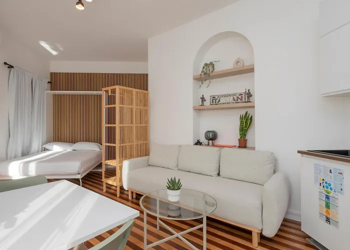 I-host Aparment - Ausonio 16 Mono Appartement *
