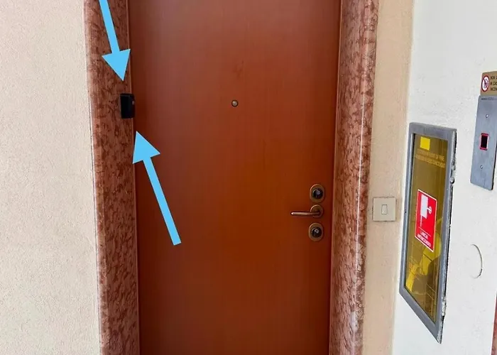 Corso Garibaldi 73 *