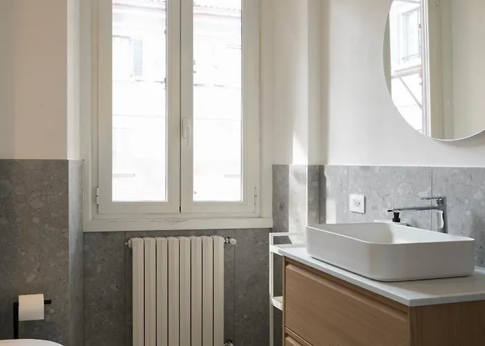 Corso Exclusive - Center - M2 - M5 * Milan
