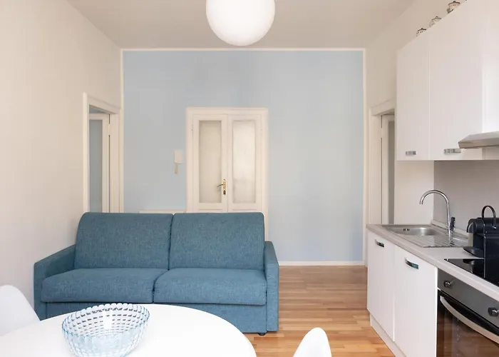 Charming 4 Person Navigli District - Mirable Pm Mailand