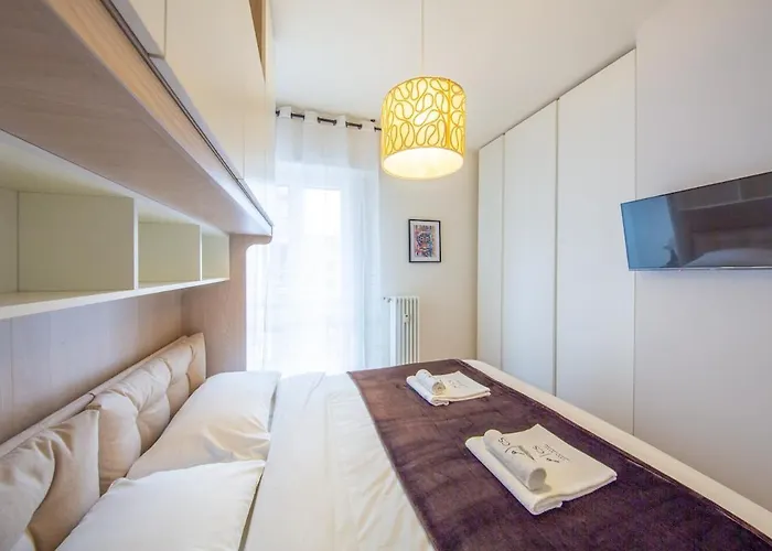 Apartman Luxurious 1bdr In Life, Sleeps 4 Milánó