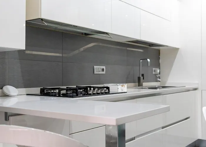Apartment Family 2br With Balcony, Near Metro *
